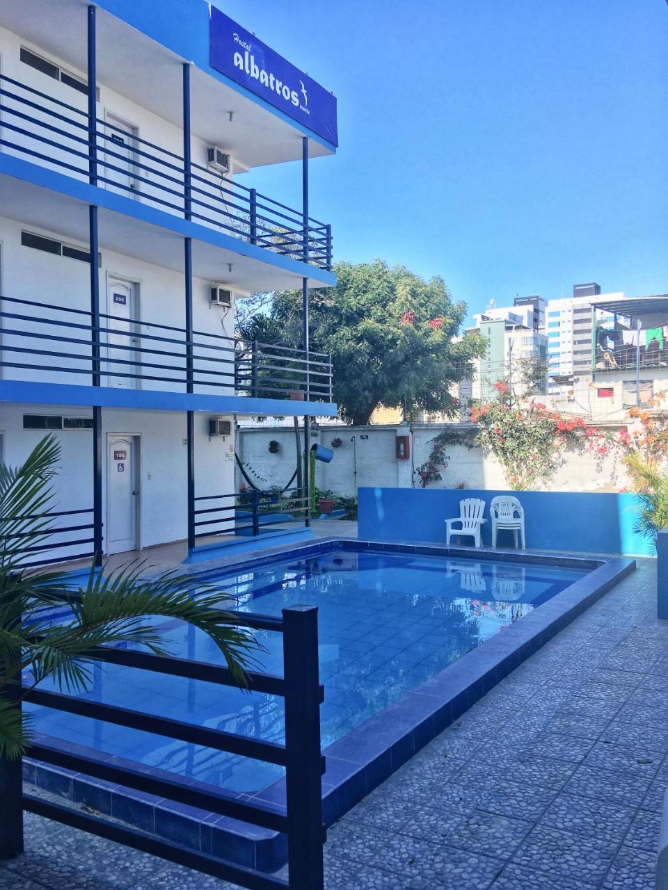 Hostal Albatros Манта Экстерьер фото